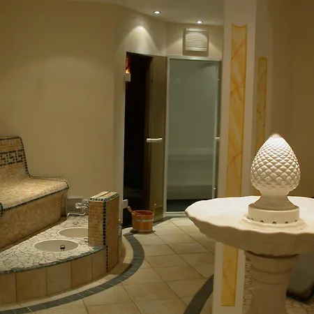 Garni Pradella ايشجل
