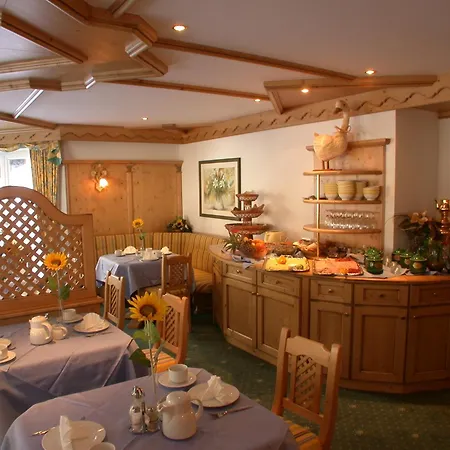 Hotel Garni Pradella Ischgl