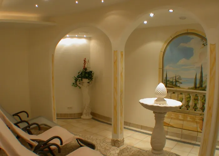 Hotel Garni Pradella 3*